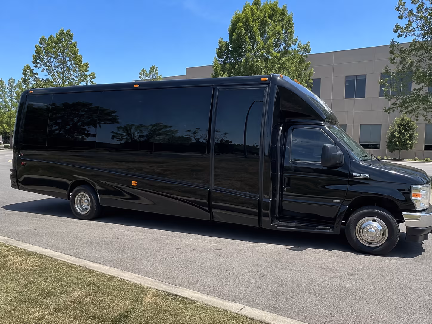 gresham military ball ceremony and veterans group transportation