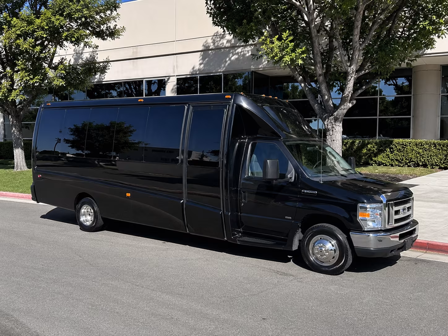 why book winery and brewery tours through greshamshuttlebusrentals com